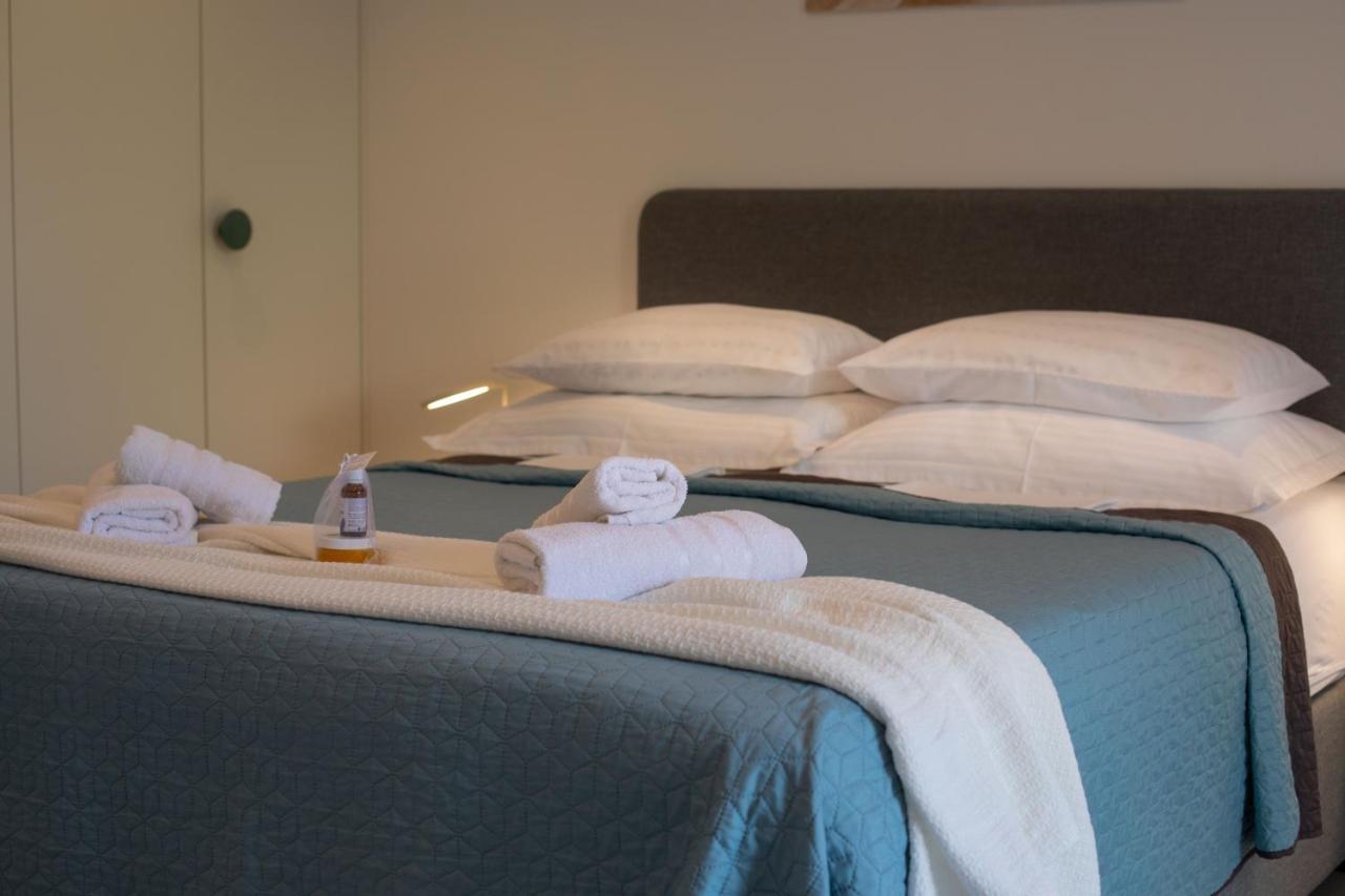 Makarska City Center Apartments Ngoại thất bức ảnh